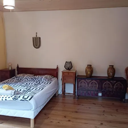 Bed & Breakfast A La Source 3*